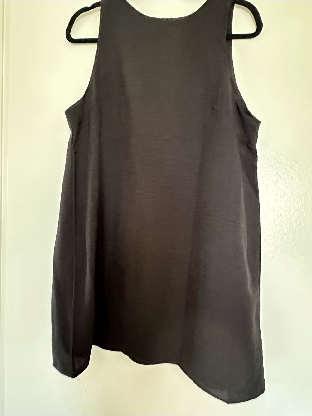 Black Swing Dress | Size Large | Minimalist Sleeveless Shift Dress - Picture 4 of 7
